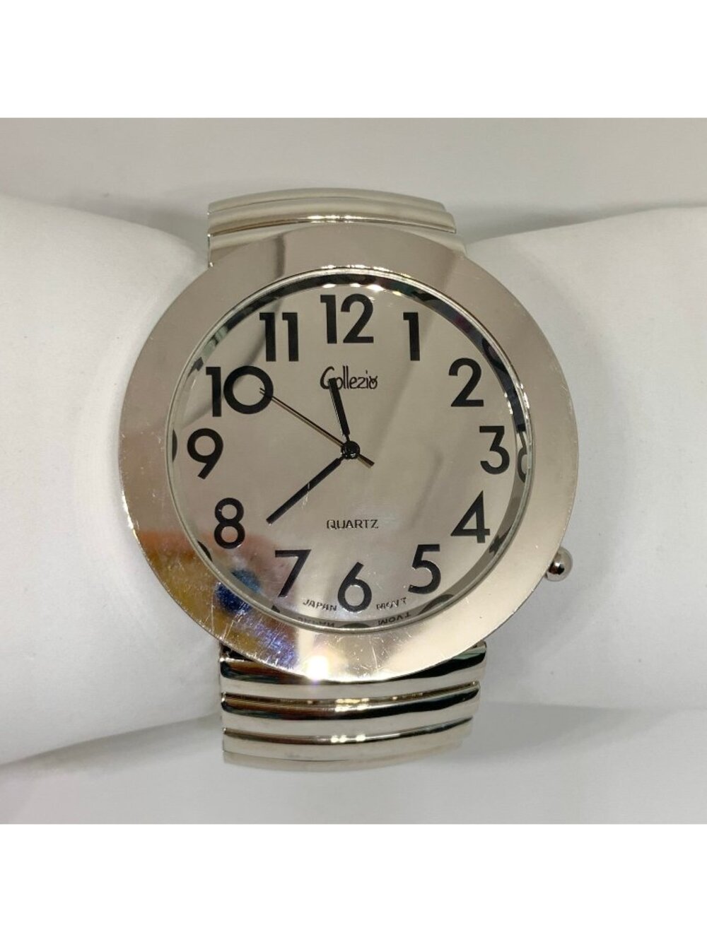 Collezio silver tone large face women’s watch mirror dial 54mm quartz running